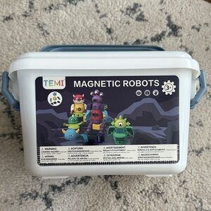 Magnetic Robots Toy Set - Multicolor